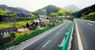 泰福特電子GPS北斗雙模NTP服務(wù)器在京昆高速投運(yùn)！